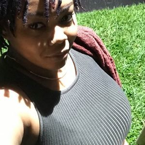 Meet your Posher, Krystal